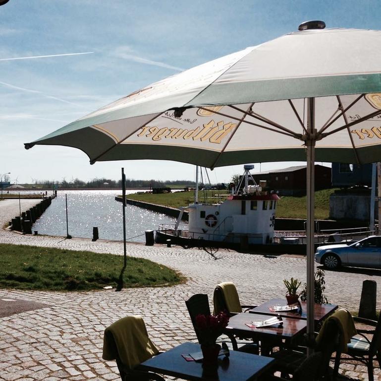 Gasthaus Hafenblick Tönning Extérieur photo